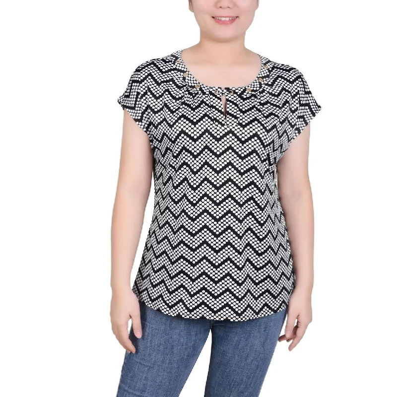 NY Collection Womens Petites Polka Dot Grommet Blouse Ruched Sleeve Blouse