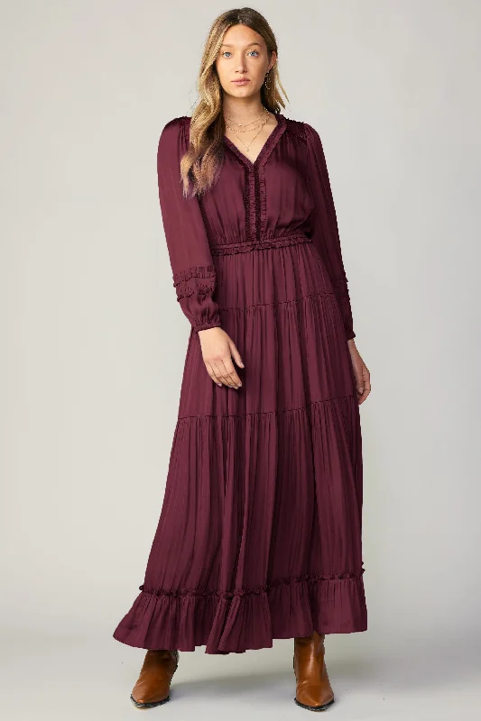 Ruffle Trim Maxi Dress Comfortable Plunging Neckline Maxi Dress