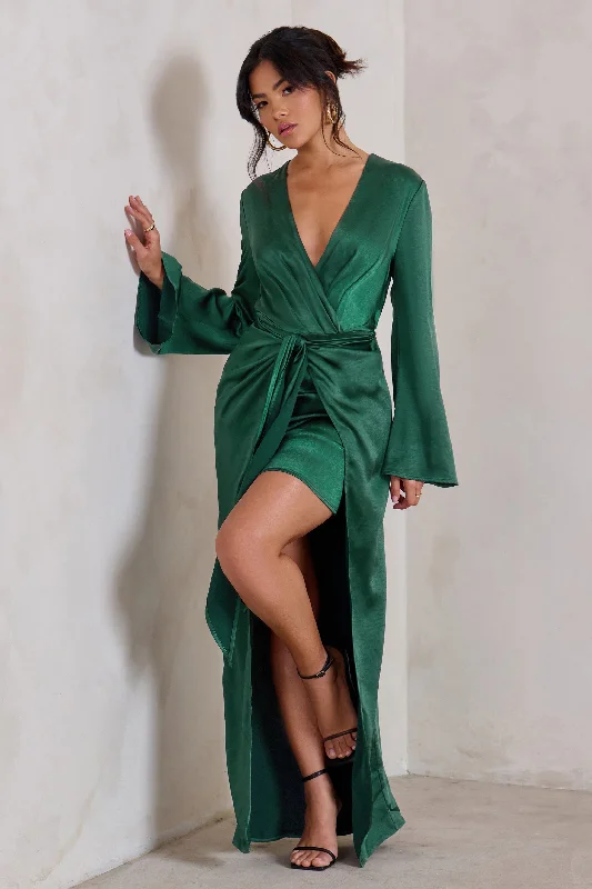 Patricia | Green Extreme Plunge Long Sleeve Maxi Dress With Tie Detail Trendy Maxi Dress with Belt
