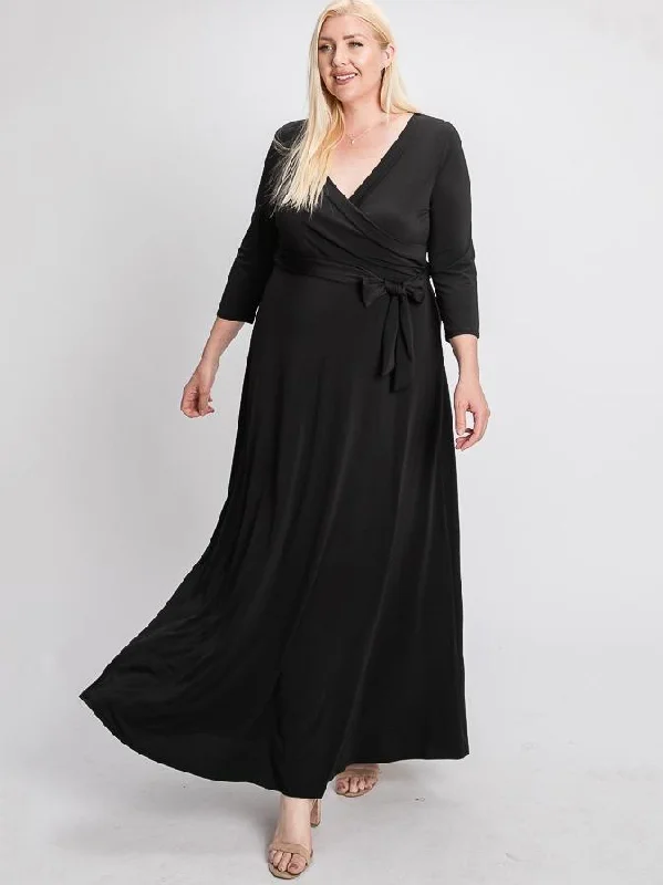 Signature Plus Size Maxi Dress in Black Cozy Ribbed Maxi Dress