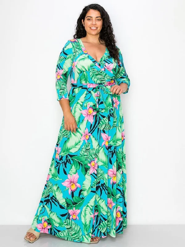 Signature Plus Size Maxi Dress in Mint Garden Trendy A-Line Maxi Dress
