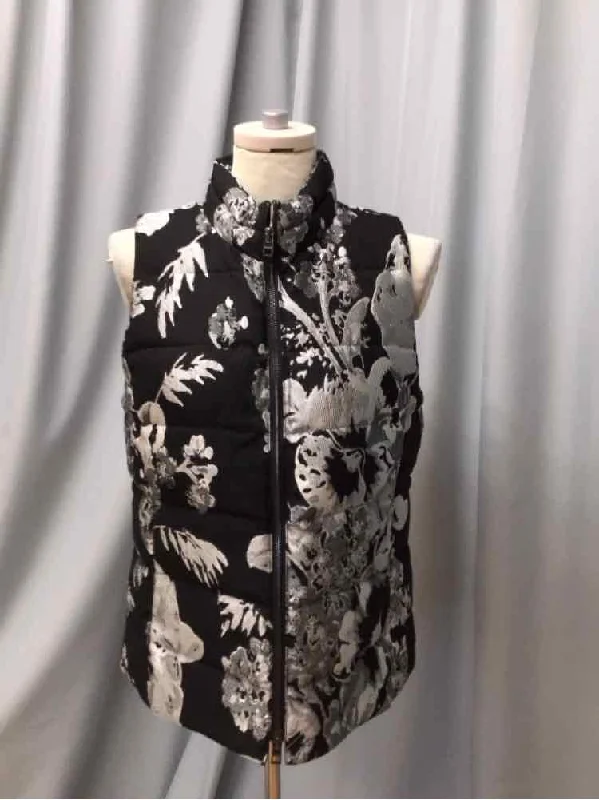 WHITE HOUSE BLACK MARKET SIZE 0 Ladies JACKET Faux Fur Jacket Real Fur Jacket Shearling Jacket