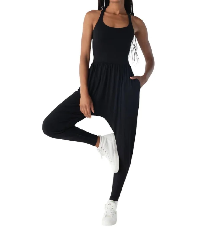 Bōdhi Jumper In Midnight Black Embroidered Appliqued Beaded