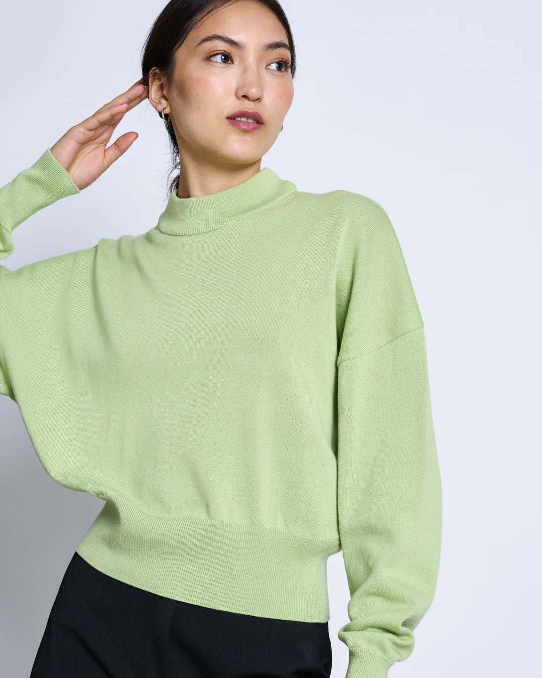 JAN 'N JUNE Yin jumper matcha women Front Pockets Side Pockets Patch Pockets
