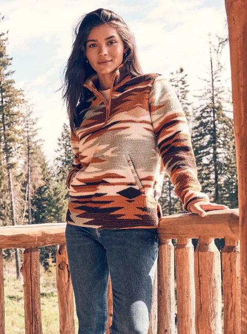 Wrangler Retro Women's Desert Hues 1/4 Zip Sherpa Pullover Hoodie 112352999 Hoodie with Set-In Sleeves Structured Classic Wrangler Retro Women's Desert Hues 1/4 Zip Sherpa Pullover Hoodie 112352999 Hoodie with Set-In Sleeves Structured Classic