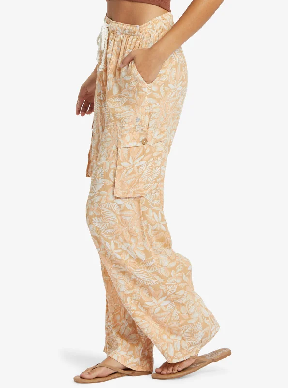 Precious High-Waist Printed Cargo Pants - Egret Soft Tropics Trendy Printed Leggings