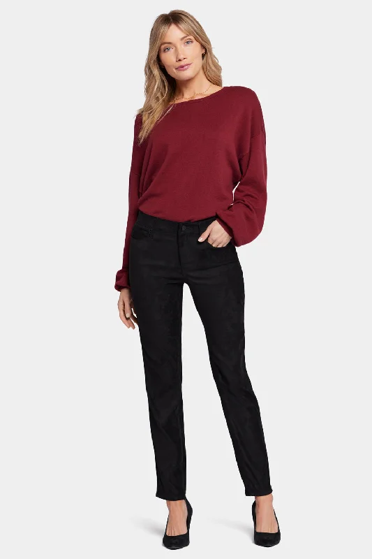Sheri Slim Pants - Black Trendy Printed Pants