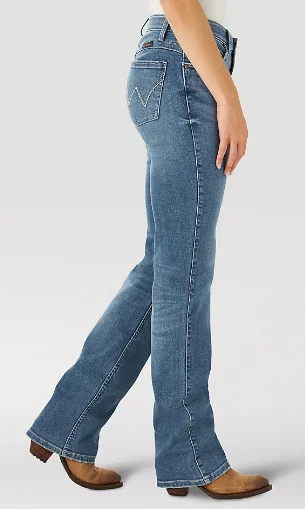 Women's Wrangler Q-Baby Ultimate Riding Jean #112315018 Classic Button Fly Jeans