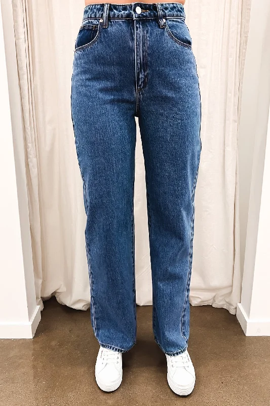 A Carrie Jean Daria Fashionable Mom Jeans