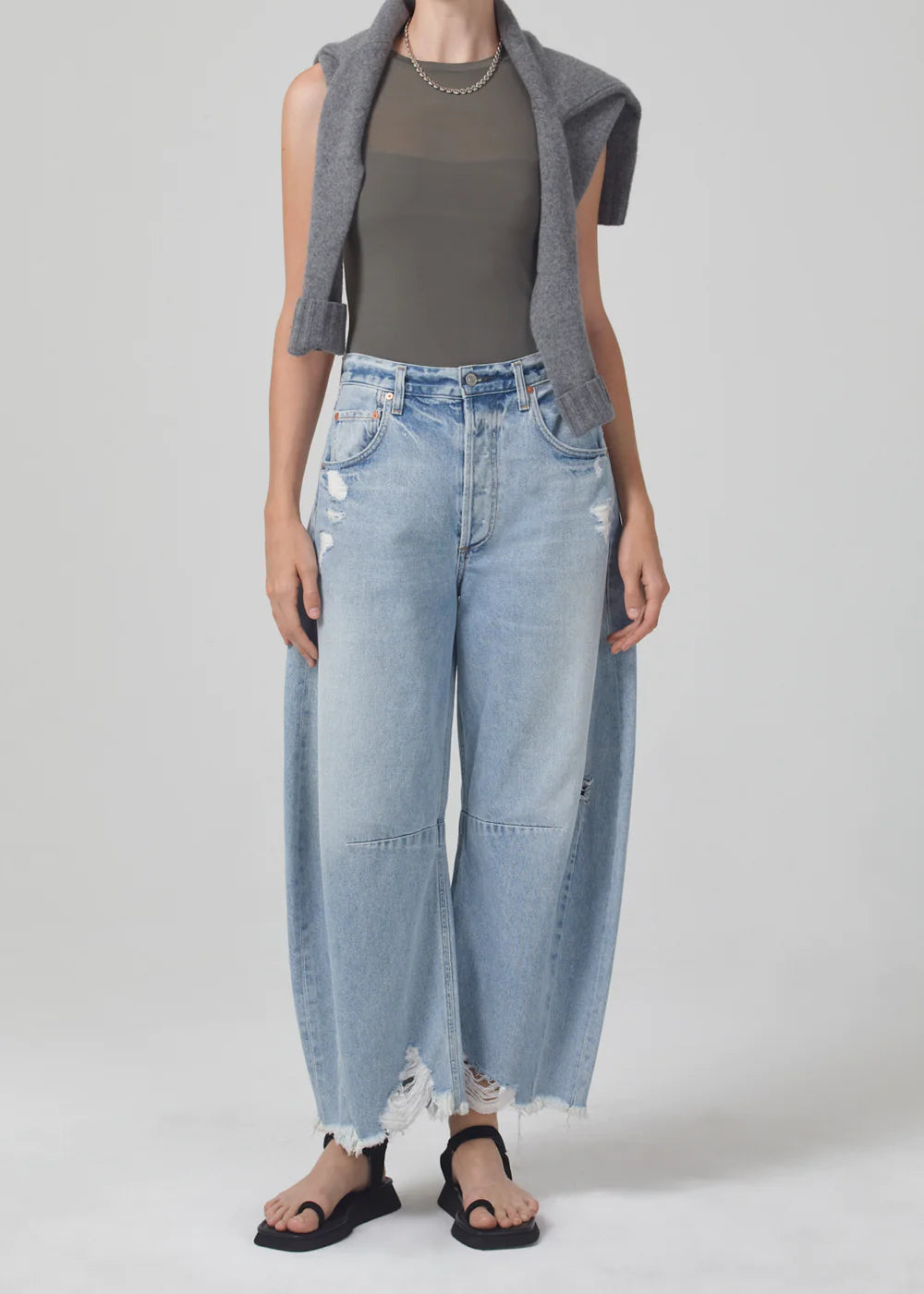 Savahn Horseshoe Jean Fashionable Straight Fit Denim