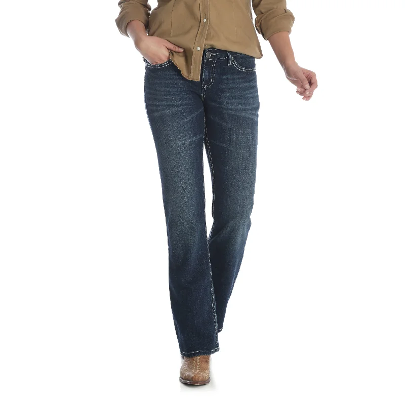 Wrangler Women's Ultimate Riding Jean - Shiloh Stylish Tapered Fit Jeans