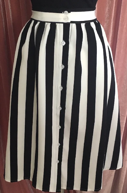 "It's Showtime" Black & White Striped Swing Skirt vintage skirt charm